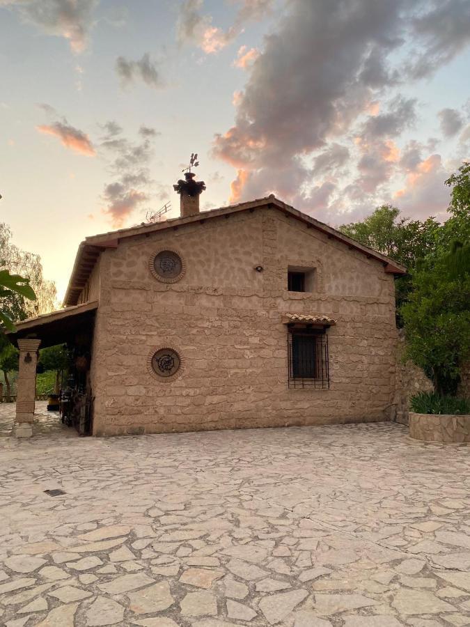 Pensjonat La Toba Burunchel Zewnętrze zdjęcie